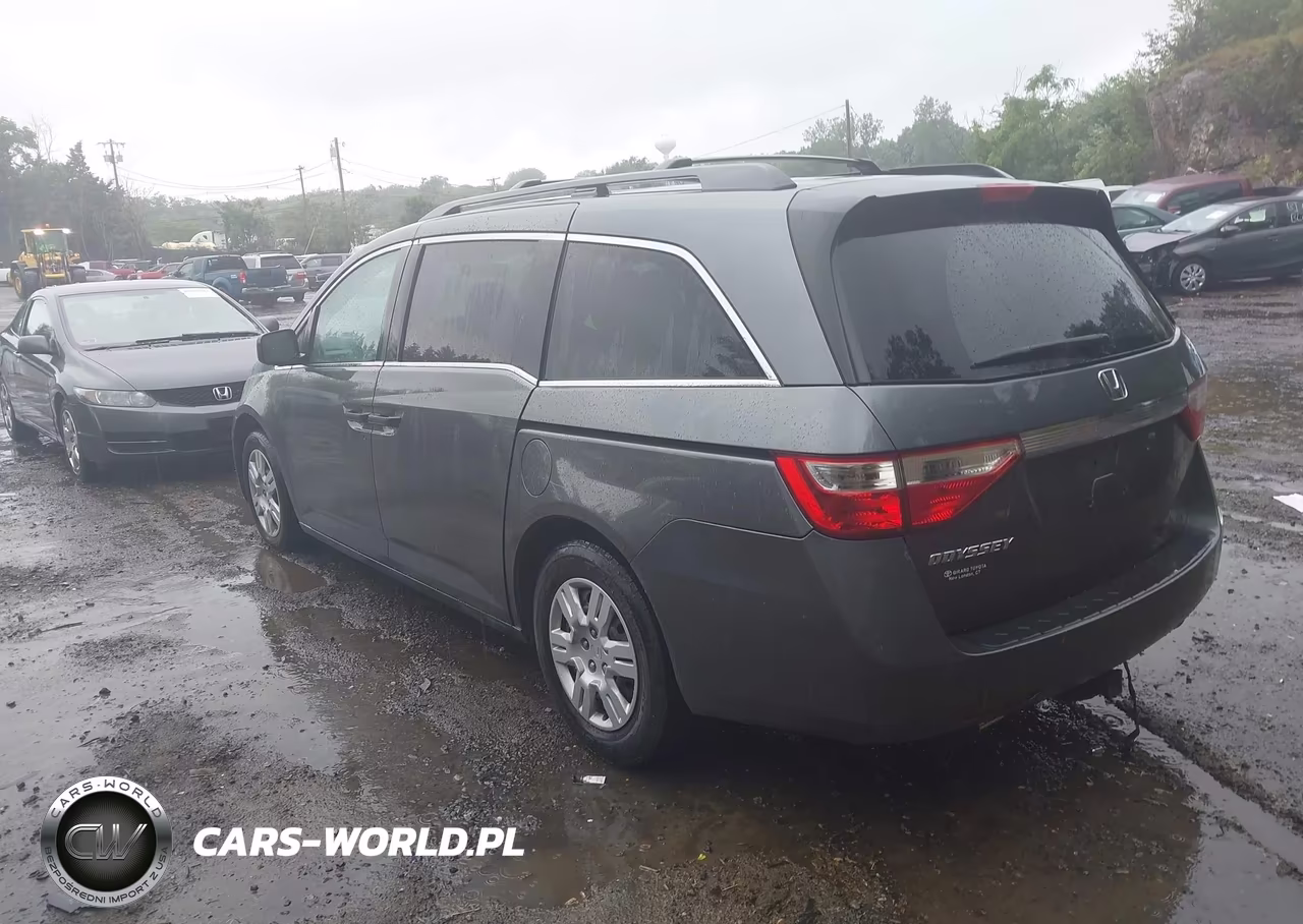 2011 Honda Odyssey Lx VIN:5FNRL5H27BB059746 - 3