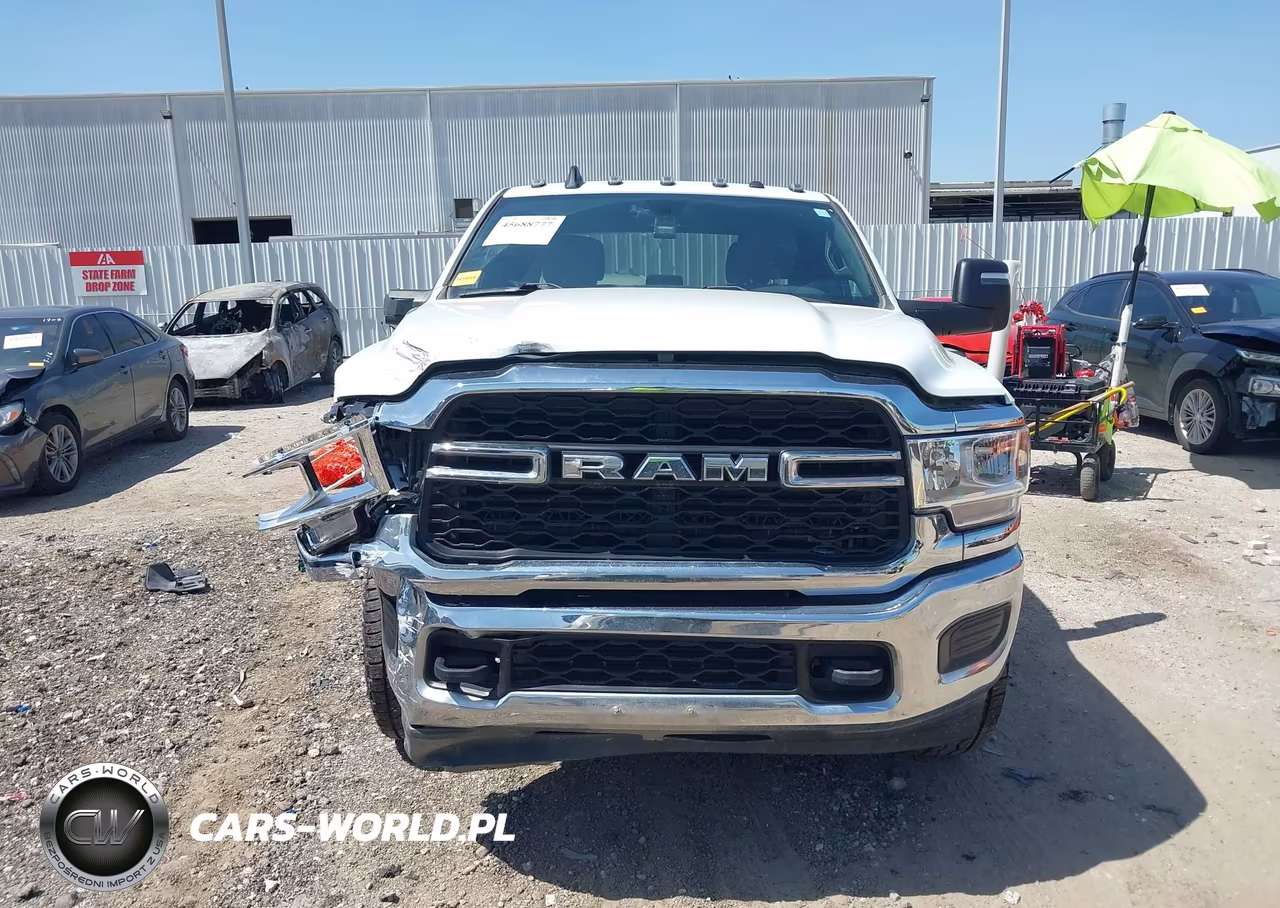 2024 Ram 3500 Tradesman 4X4 6'4 Box VIN:3C63R3CL2RG296049 - 14