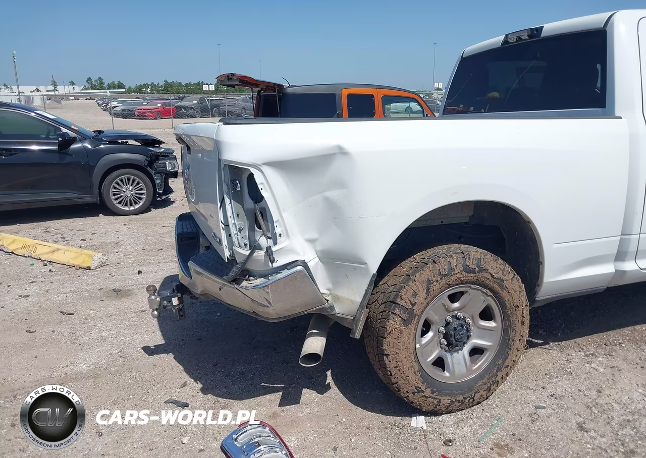 2024 Ram 3500 Tradesman 4X4 6'4 Box VIN:3C63R3CL2RG296049 - 19