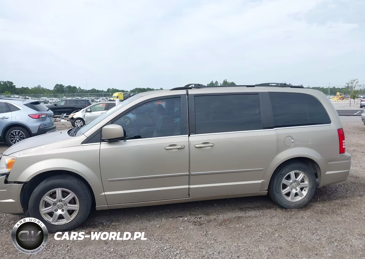 2009 Chrysler Town & Country Touring VIN:2A8HR54179R640033 - 14