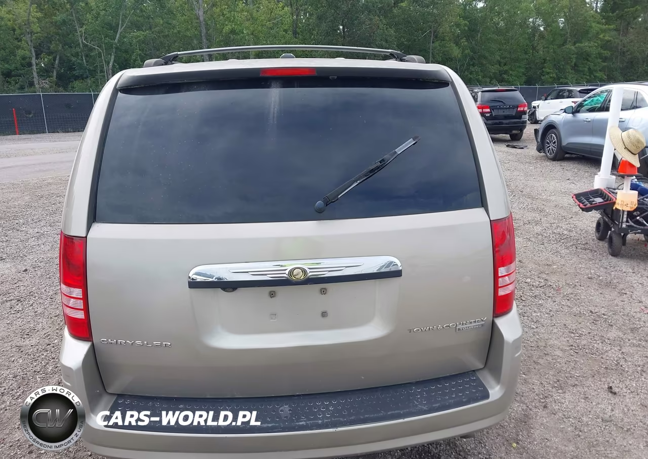 2009 Chrysler Town & Country Touring VIN:2A8HR54179R640033 - 16