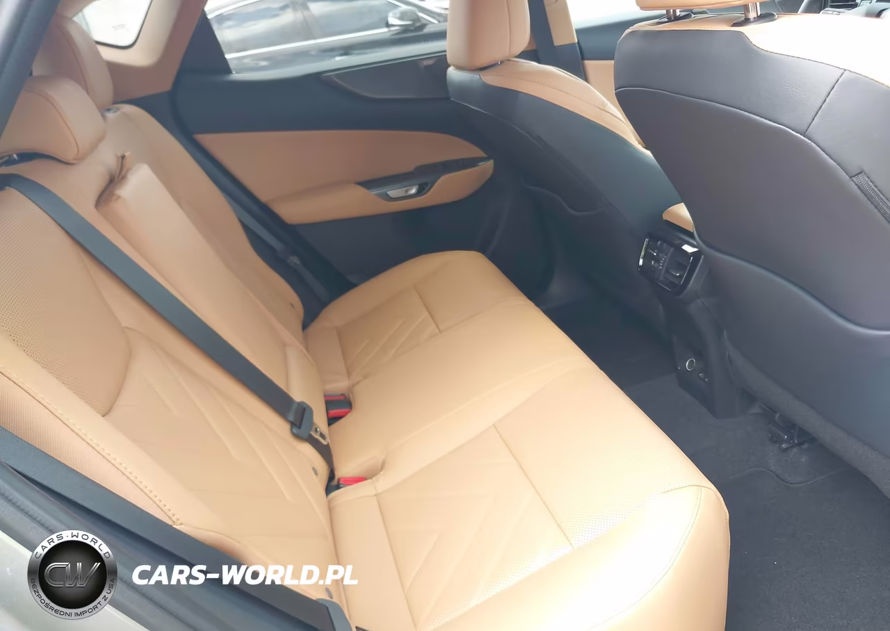 2026 Lexus Nx 350 Luxury VIN:2T2HGCEZ2TC118452 - 8