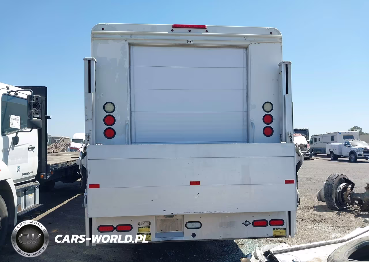 2016 Ford F-59 Commercial Stripped VIN:1F65F5KY4G0A00424 - 18