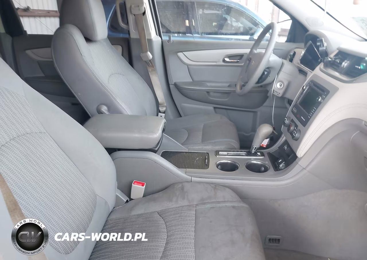 2017 Chevrolet Traverse Ls VIN:1GNKRFED1HJ168501 - 5