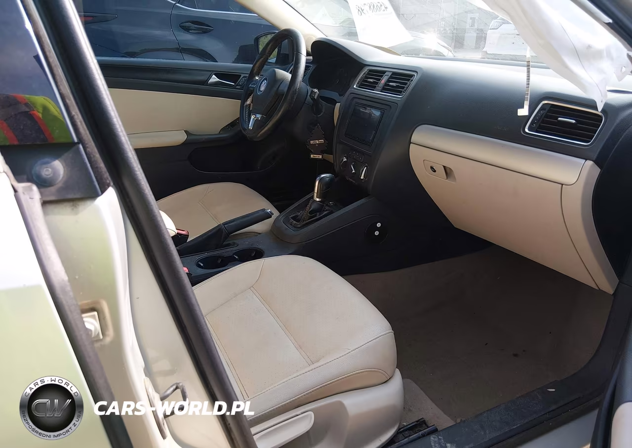 2011 Volkswagen Jetta 2.0L Tdi VIN:3VWLL7AJ0BM121774 - 5