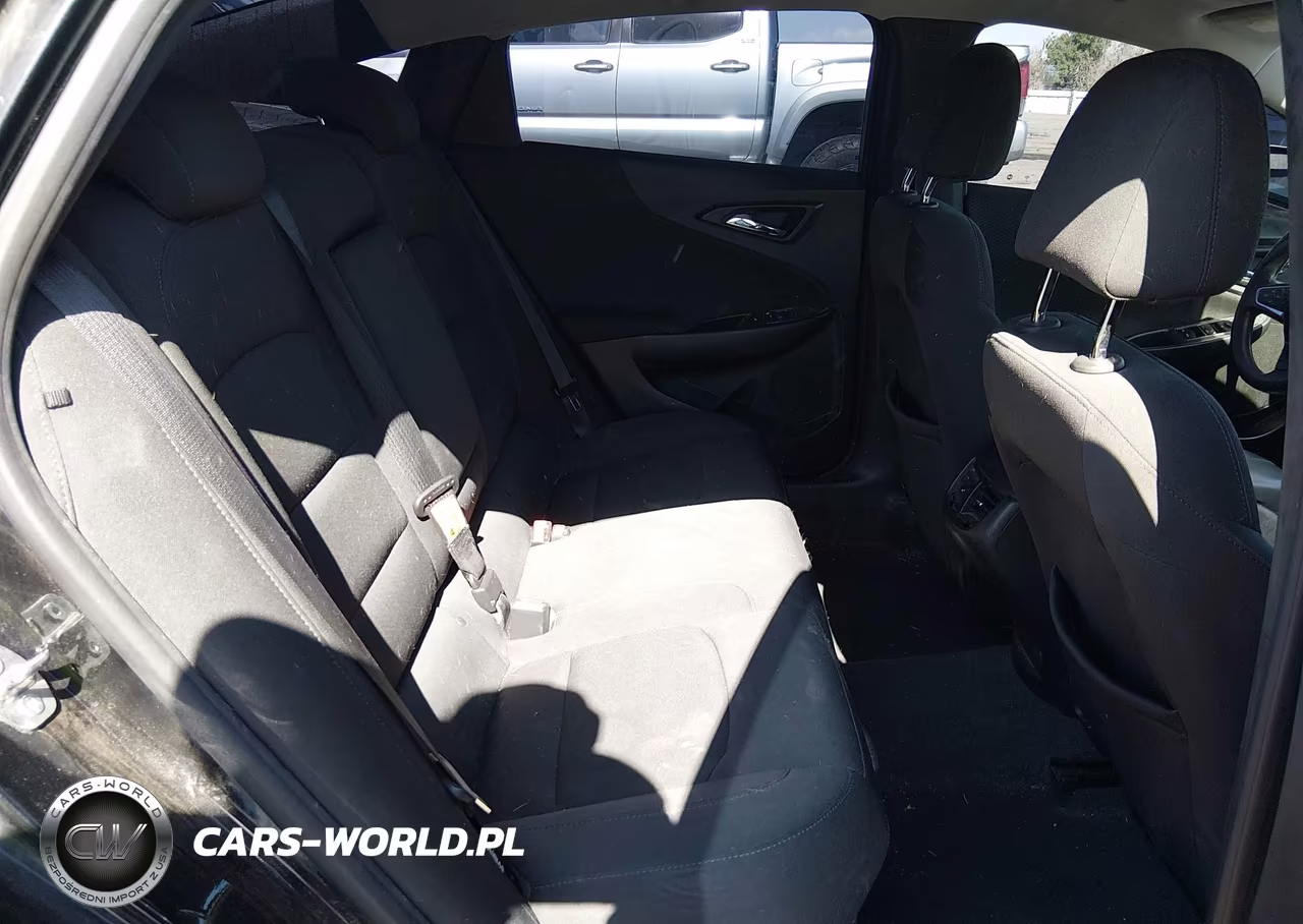 2019 Chevrolet Malibu Lt VIN:1G1ZD5ST4KF134440 - 8