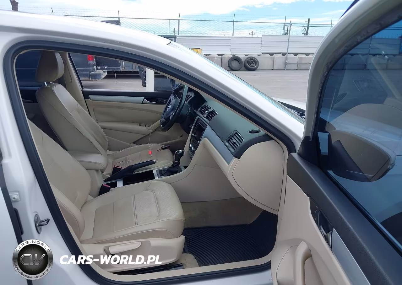 2012 Volkswagen Passat 2.5L Se VIN:1VWBP7A32CC025066 - 5