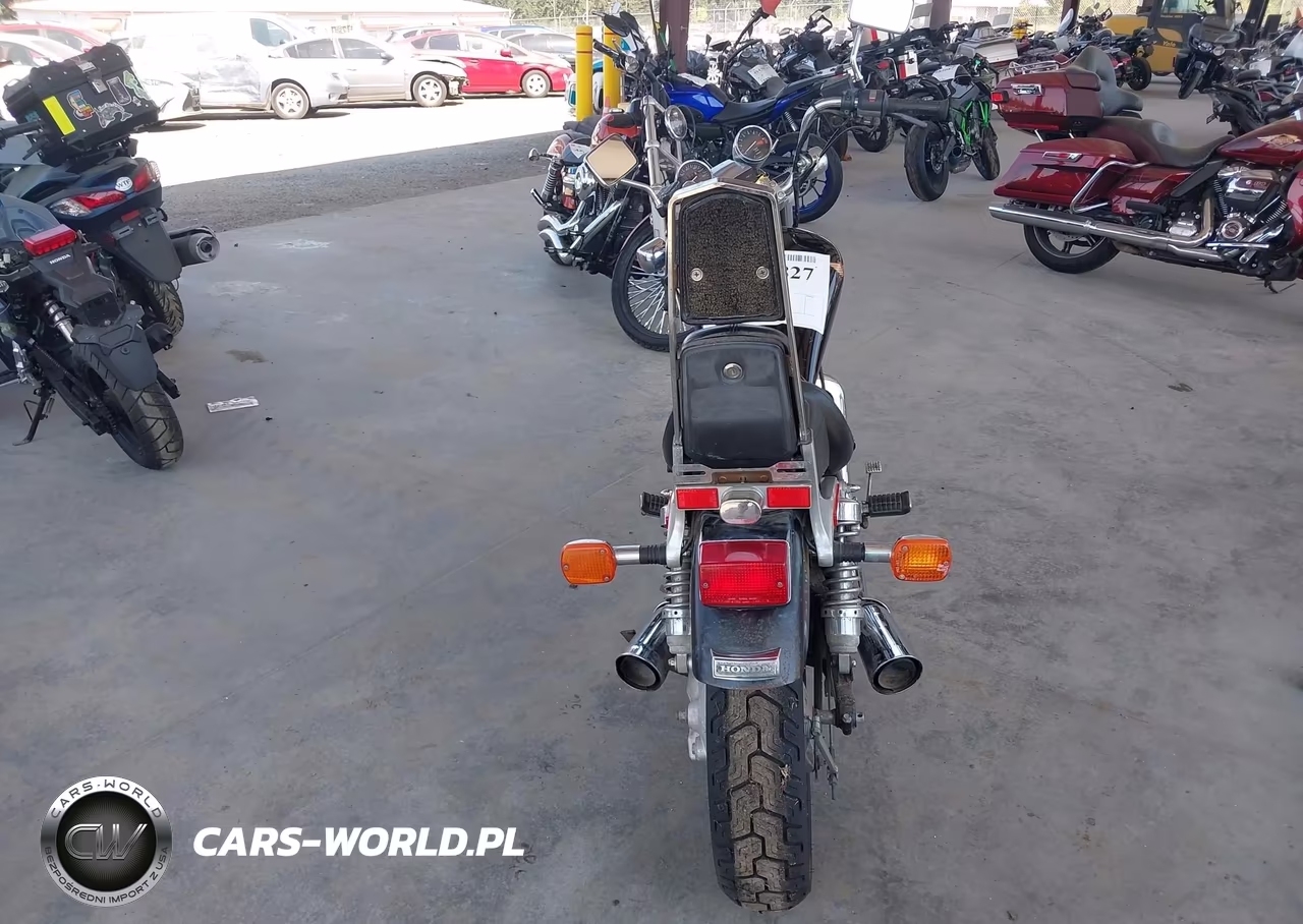 1984 Honda Vt700 C VIN:JH2RC1906EM009767 - 6