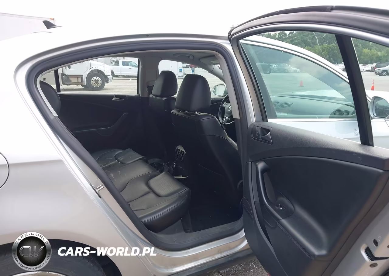 2010 Volkswagen Passat Komfort VIN:WVWJK7AN2AE076440 - 8