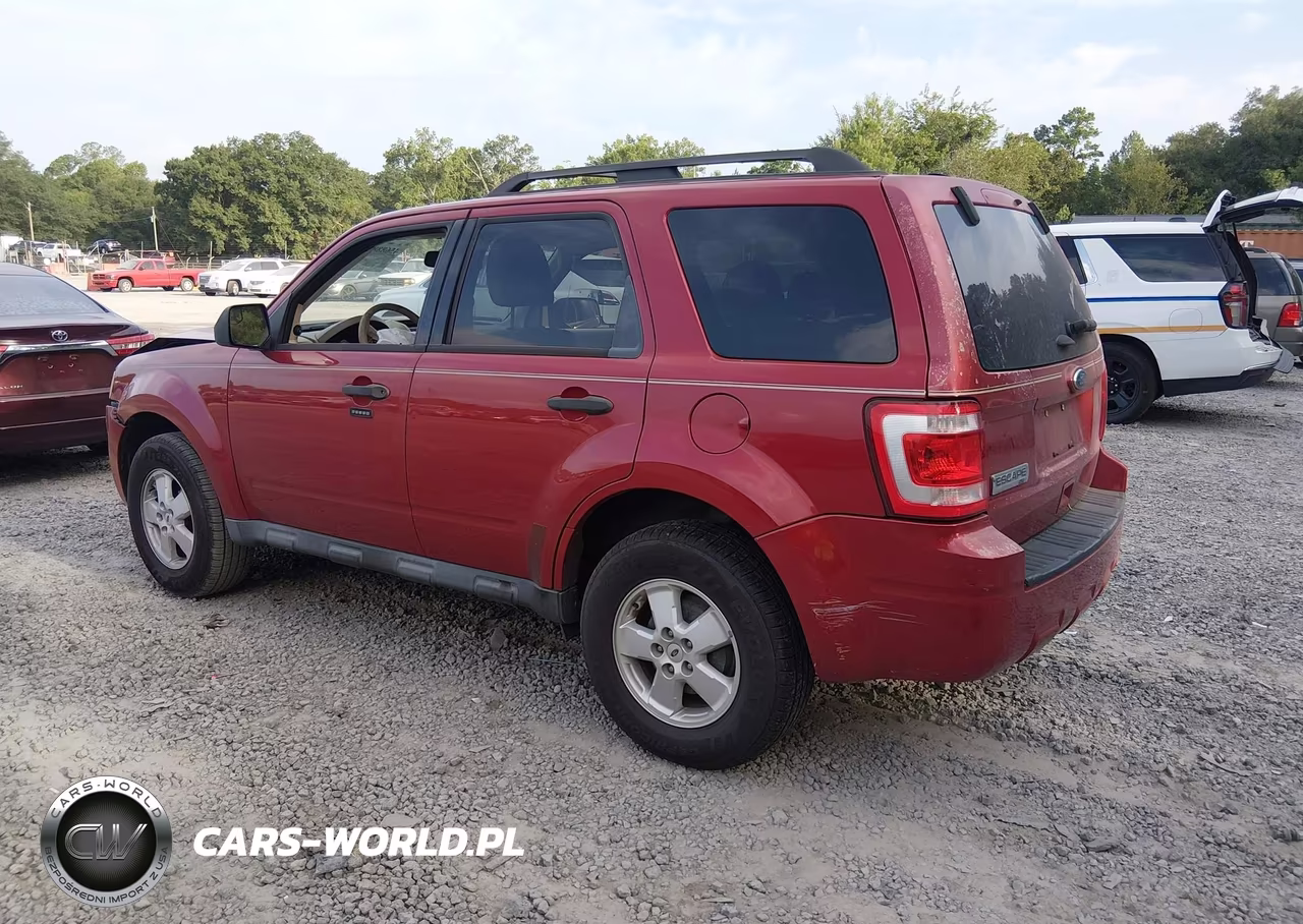 2011 Ford Escape Xlt VIN:1FMCU9D7XBKB35213 - 3