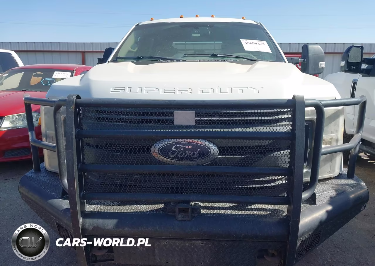 2017 Ford F-350 Chassis Xl VIN:1FD8W3HT5HED94672 - 12