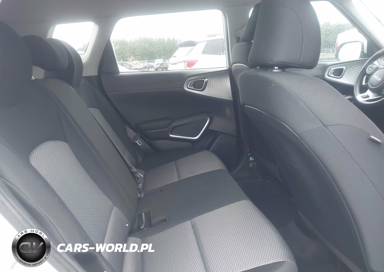 2025 Kia Soul Lx VIN:KNDJ23AU6S7926186 - 8