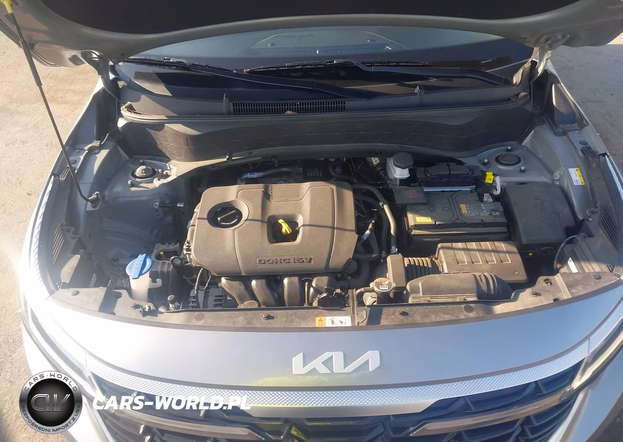 2025 Kia Seltos S VIN:KNDEUCAA6S7812187 - 10