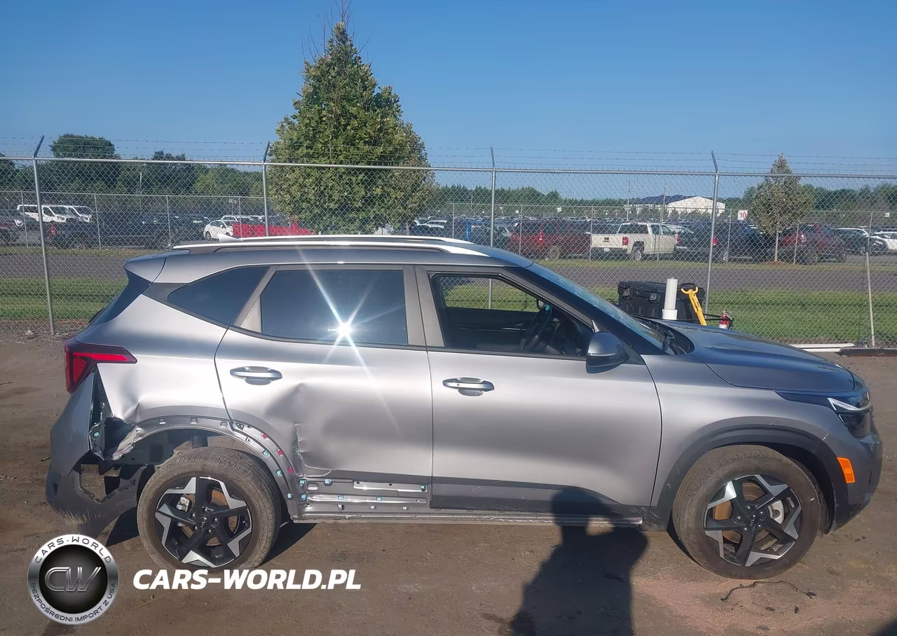 2025 Kia Seltos S VIN:KNDEUCAA6S7812187 - 13