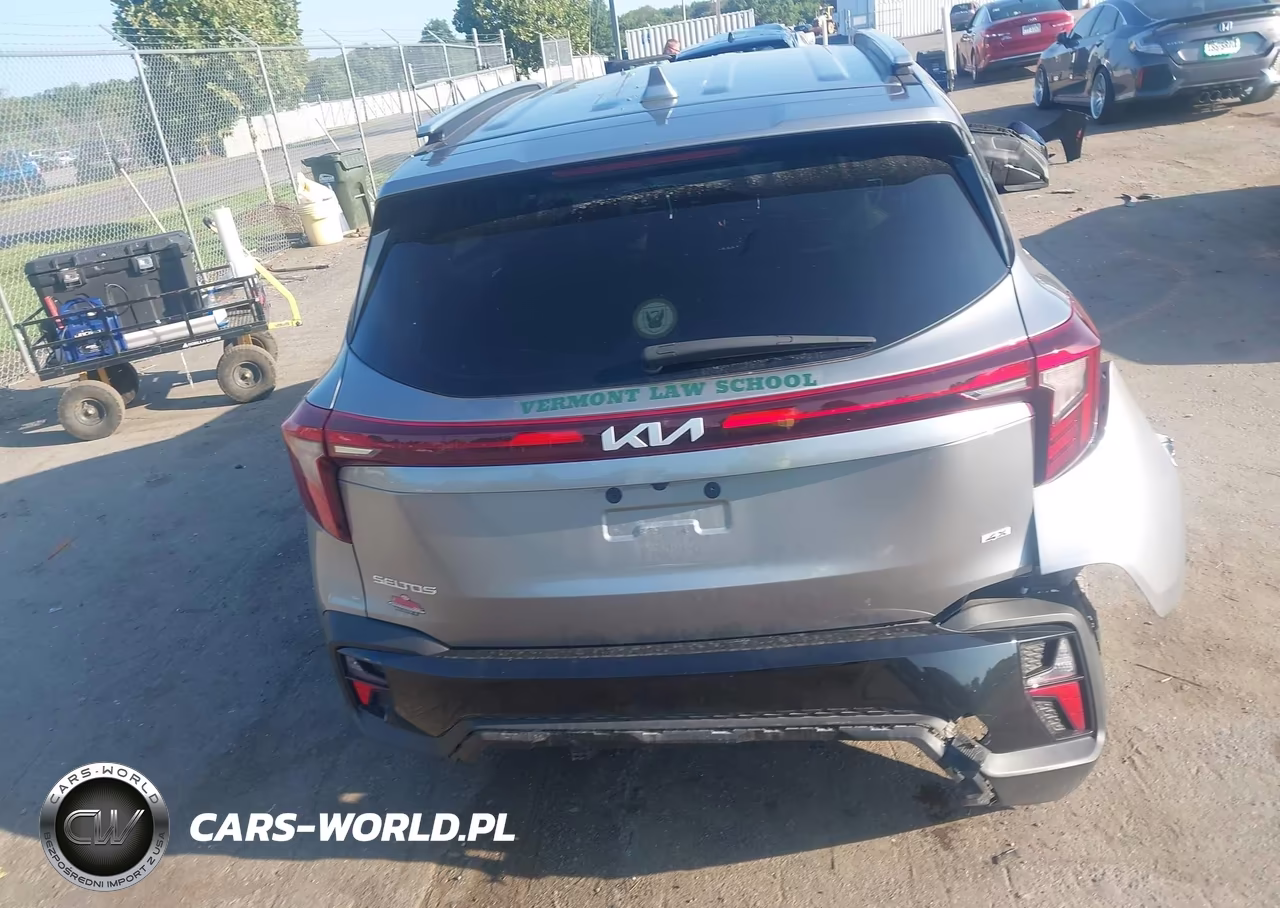 2025 Kia Seltos S VIN:KNDEUCAA6S7812187 - 16
