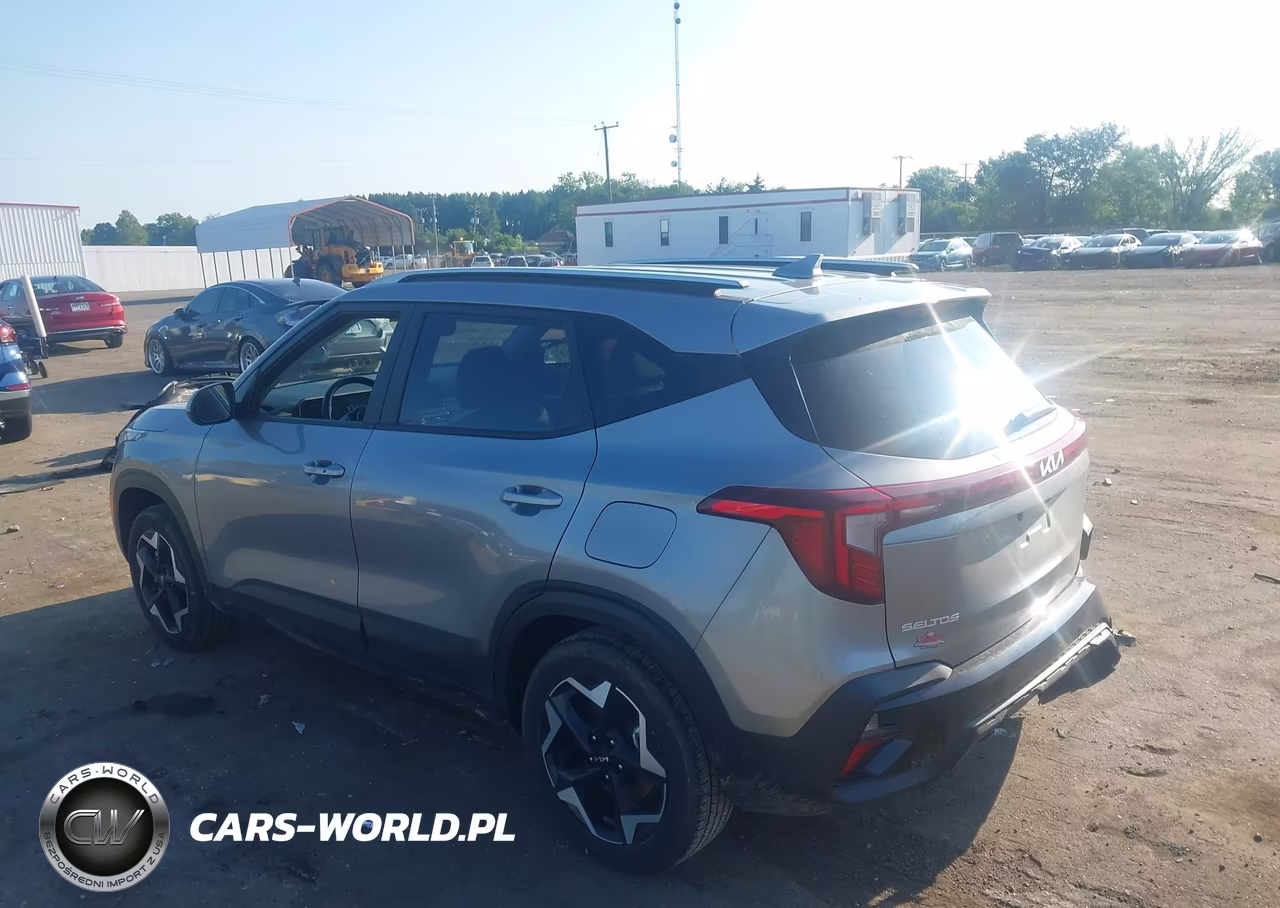 2025 Kia Seltos S VIN:KNDEUCAA6S7812187 - 3