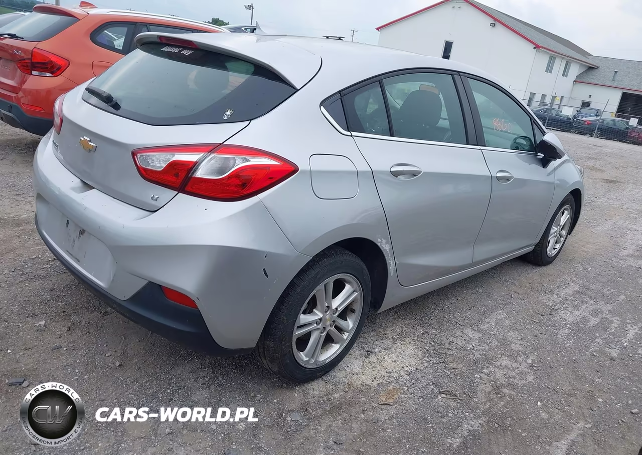 2018 Chevrolet Cruze Lt Auto VIN:3G1BE6SM7JS607089 - 4