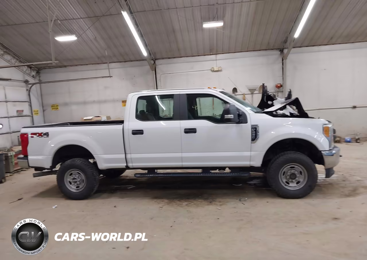 2017 Ford F-250 Xl VIN:1FT7W2B67HED06122 - 13