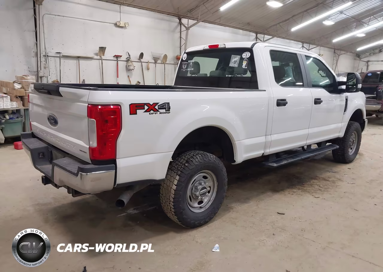 2017 Ford F-250 Xl VIN:1FT7W2B67HED06122 - 4