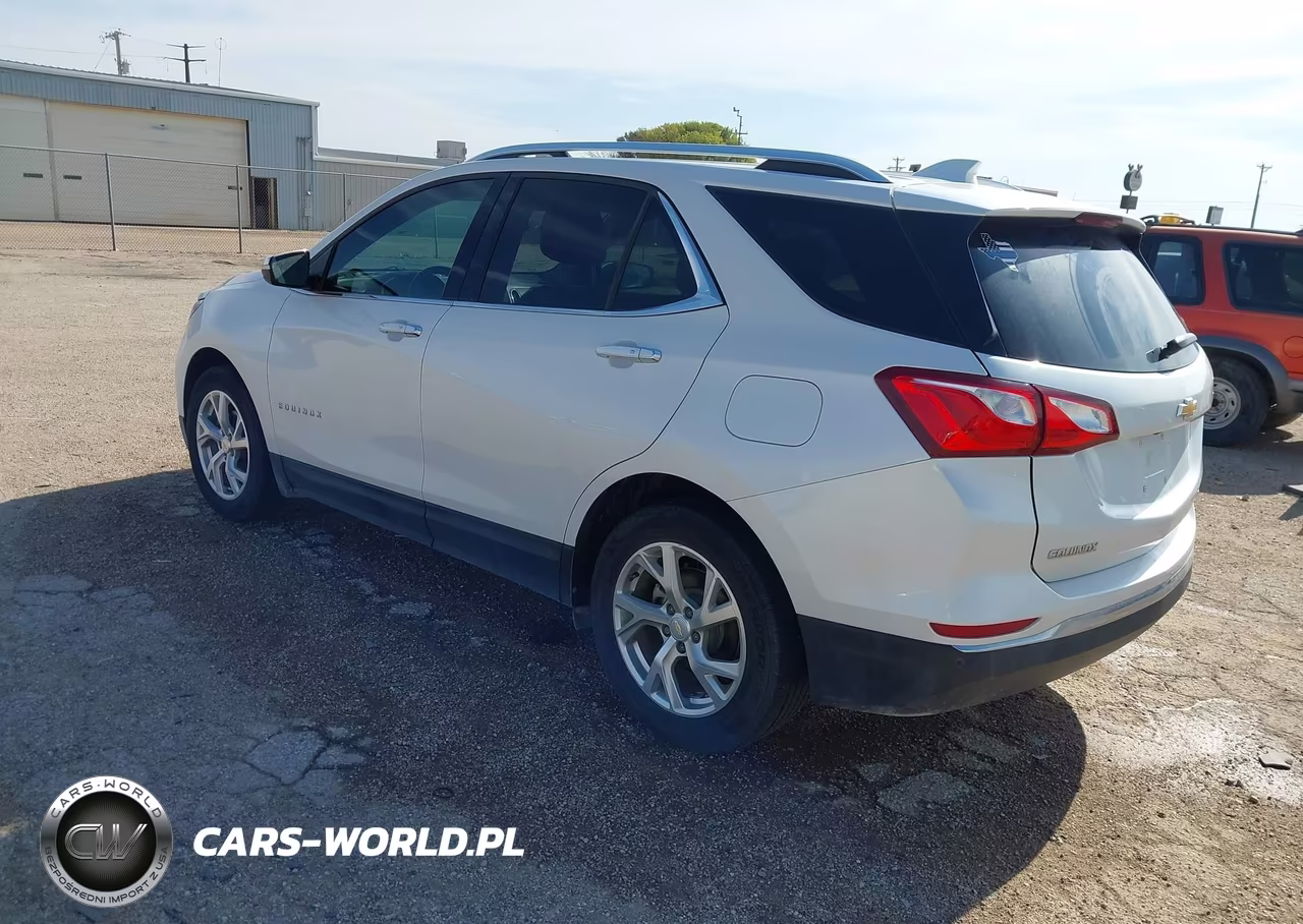 2018 Chevrolet Equinox Premier VIN:2GNAXMEV9J6211631 - 3