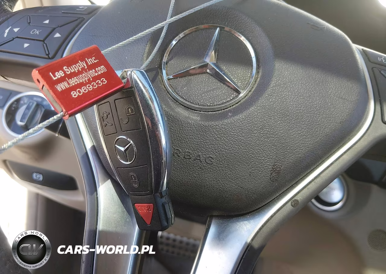 2014 Mercedes-Benz C 250 Sport VIN:WDDGF4HB2ER312016 - 11