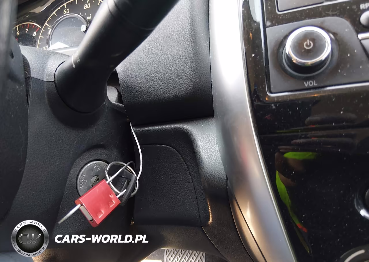 2015 Nissan Versa Note S (Sr)-S Plus-Sl-Sr-Sv VIN:3N1CE2CP5FL405336 - 11