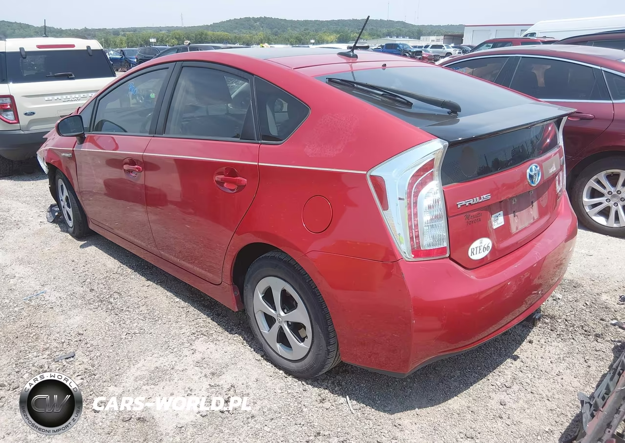 2015 Toyota Prius Four VIN:JTDKN3DU3F1990895 - 3