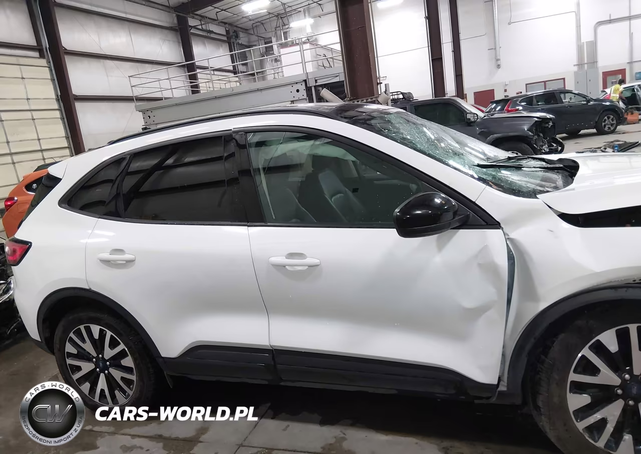2020 Ford Escape Se Sport Hybrid VIN:1FMCU9BZ6LUA63601 - 14