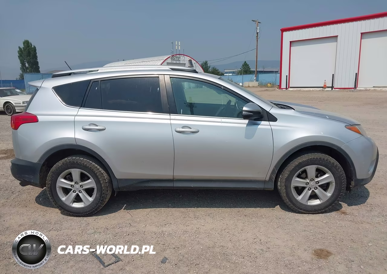 2014 Toyota Rav4 Xle VIN:2T3RFREV3EW149990 - 13