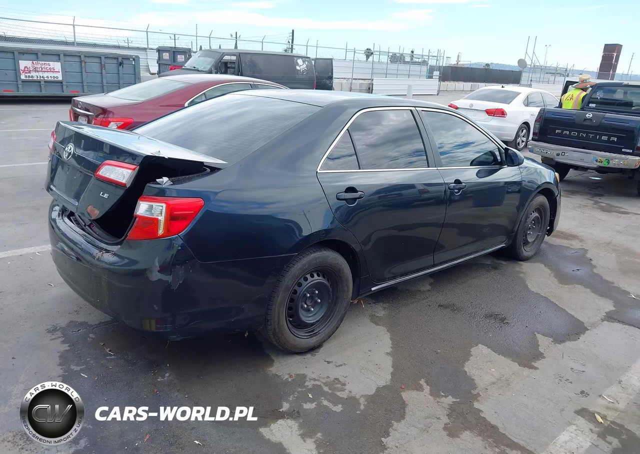 2012 Toyota Camry Le VIN:4T4BF1FKXCR192869 - 4