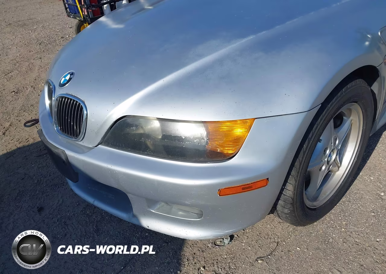 1999 BMW Z3 2.3 VIN:4USCH9339XLF82363 - 12