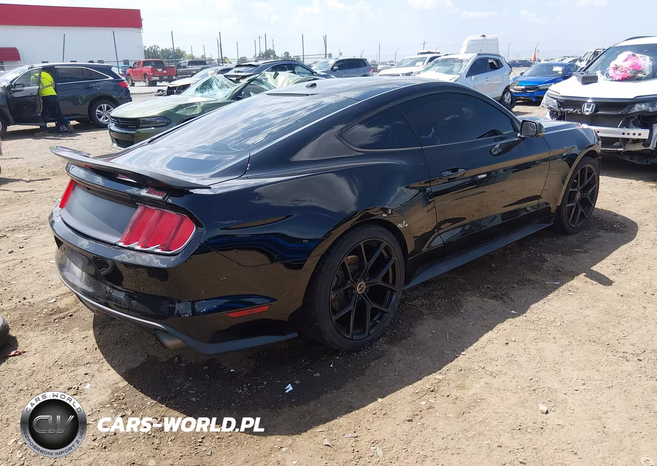 2015 Ford Mustang Ecoboost VIN:1FA6P8TH3F5401131 - 4