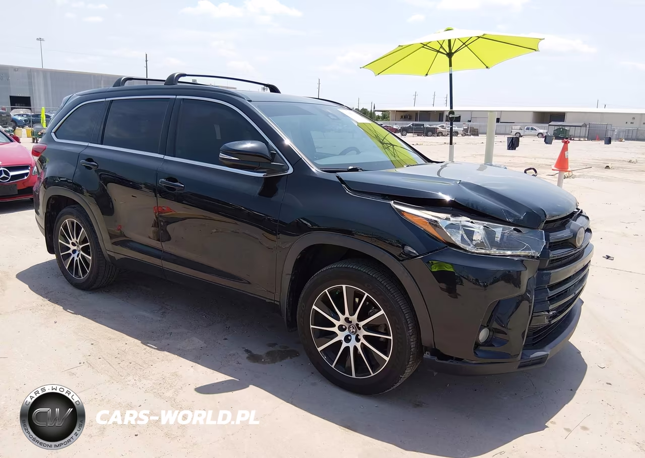 2017 Toyota Highlander Se – zdjęcie 1 z 16