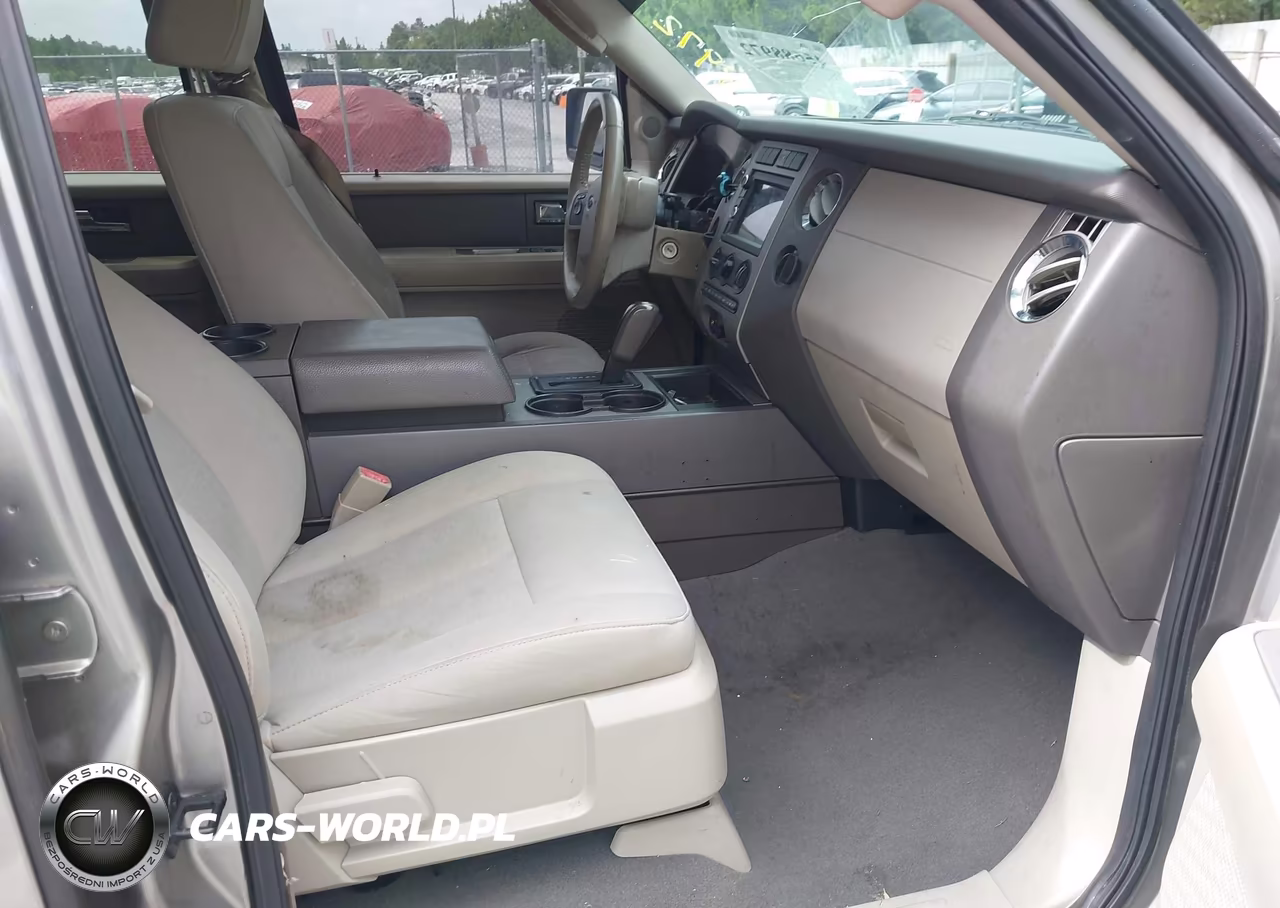 2008 Ford Expedition Xlt VIN:1FMFU15548LA49622 - 5