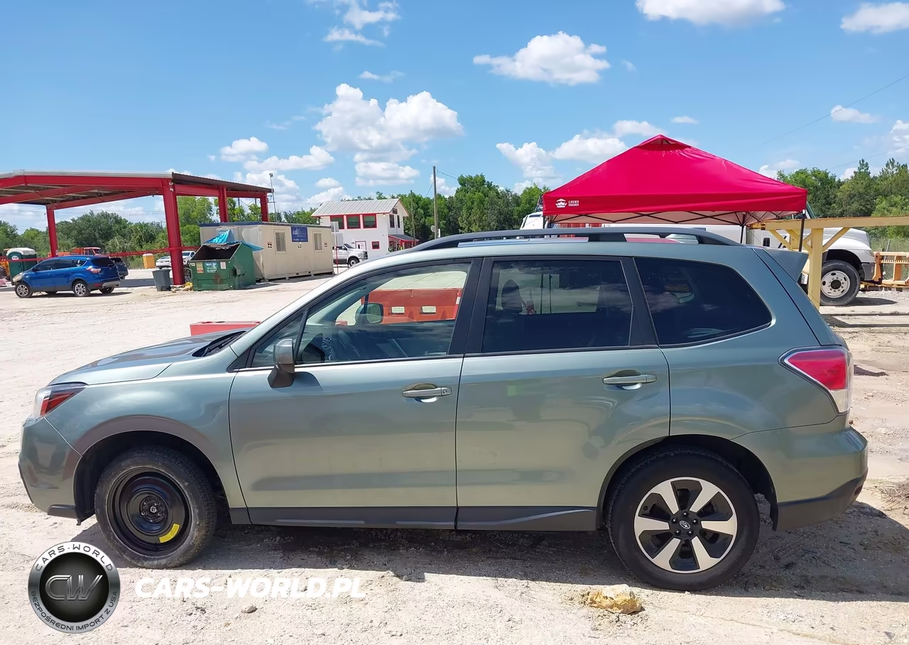 2018 Subaru Forester 2.5I Premium VIN:JF2SJAEC6JH427556 - 14