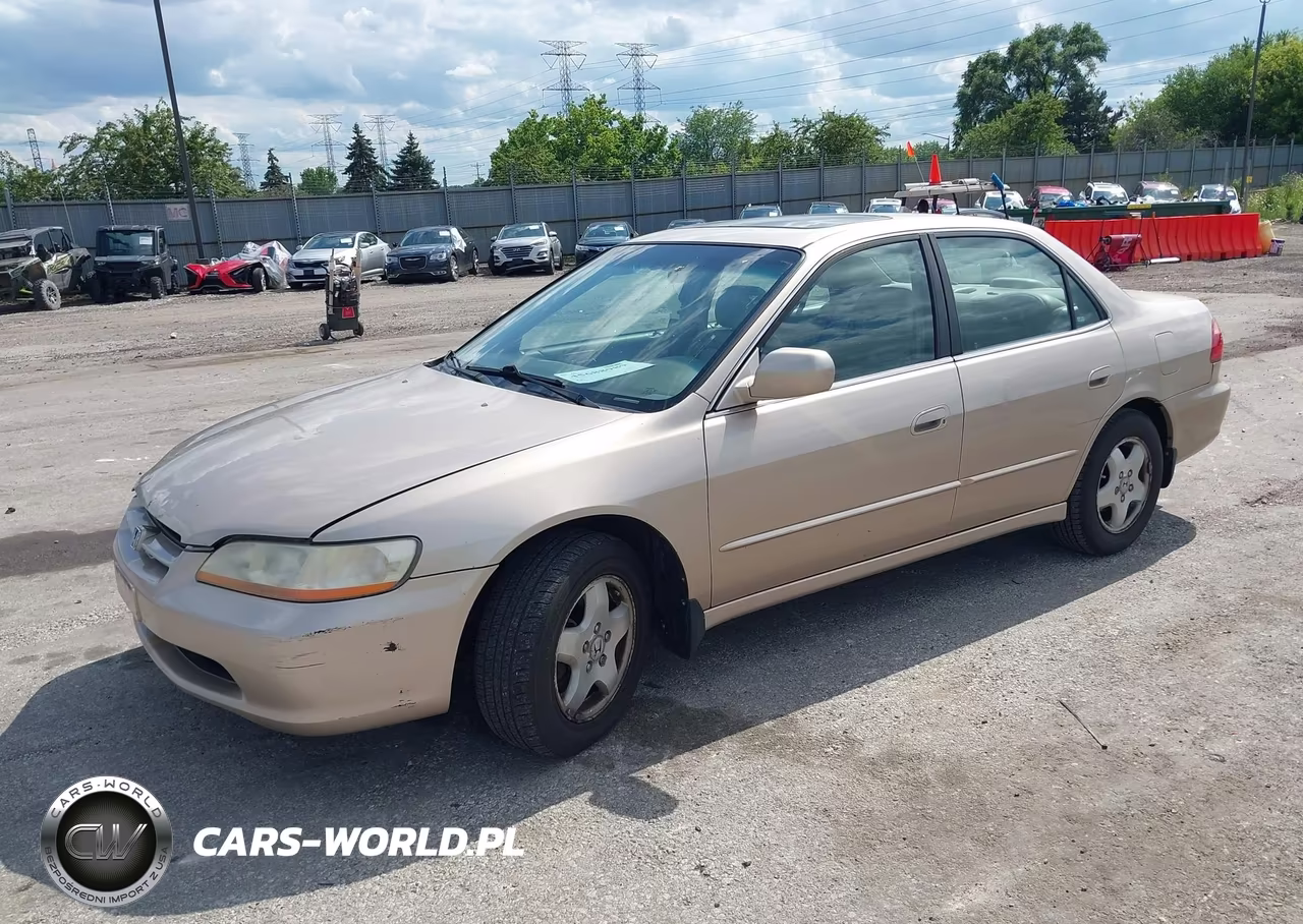 2000 Honda Accord 3.0 Ex VIN:1HGCG1656YA056968 - 2