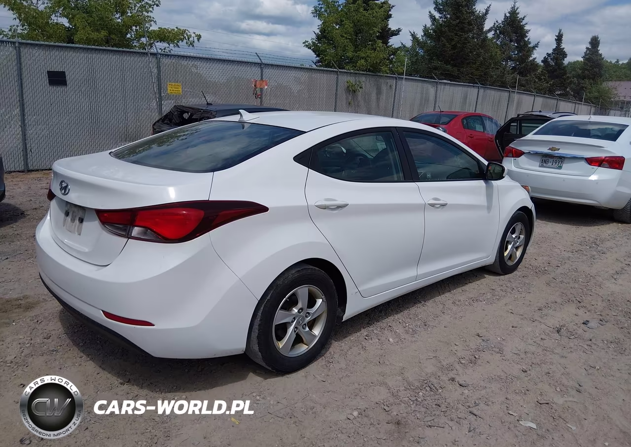 2014 Hyundai Elantra Se VIN:5NPDH4AE8EH473568 - 4