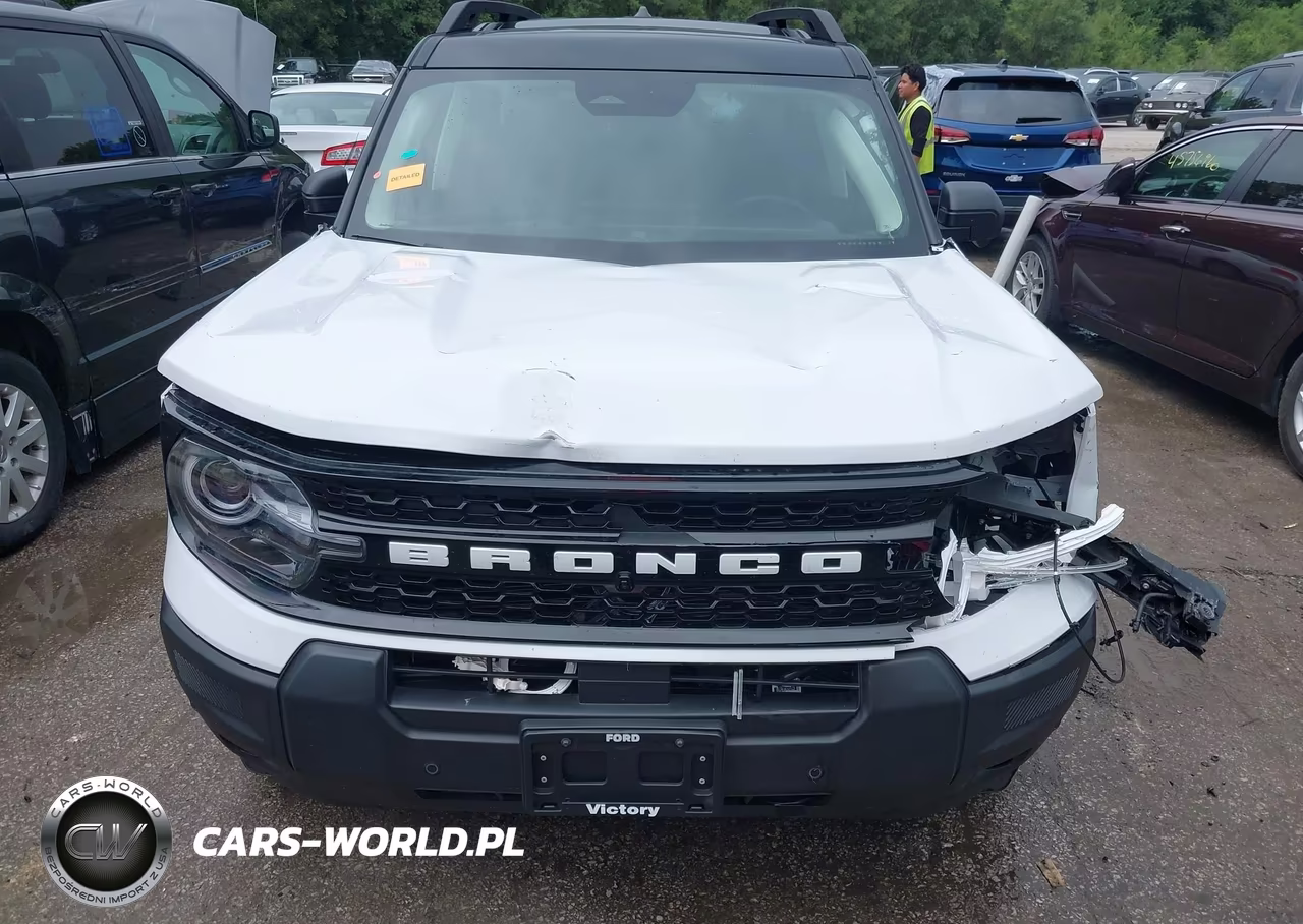 2025 Ford Bronco Sport Outer Banks VIN:3FMCR9CN4SRE62686 - 6