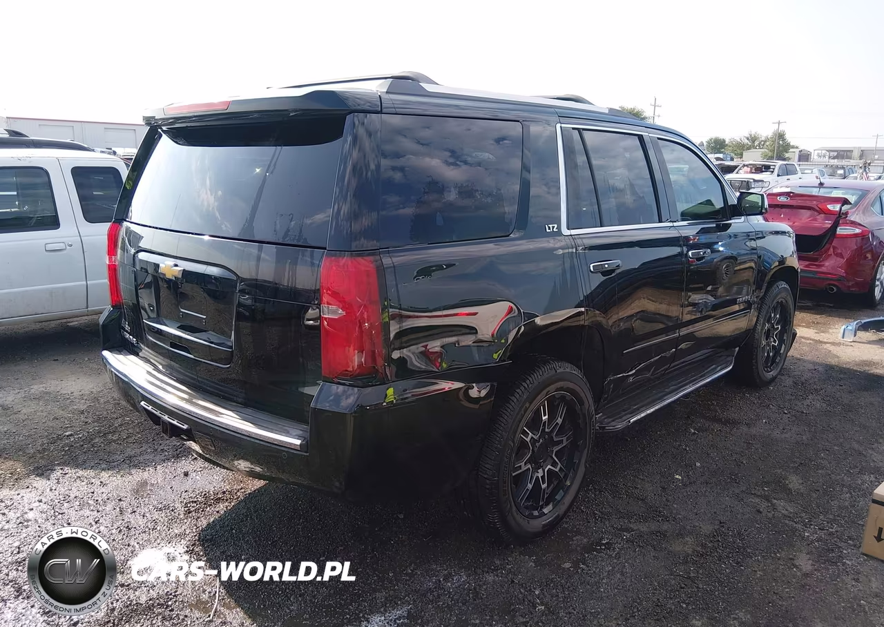 2015 Chevrolet Tahoe Ltz VIN:1GNSKCKC0FR157325 - 4