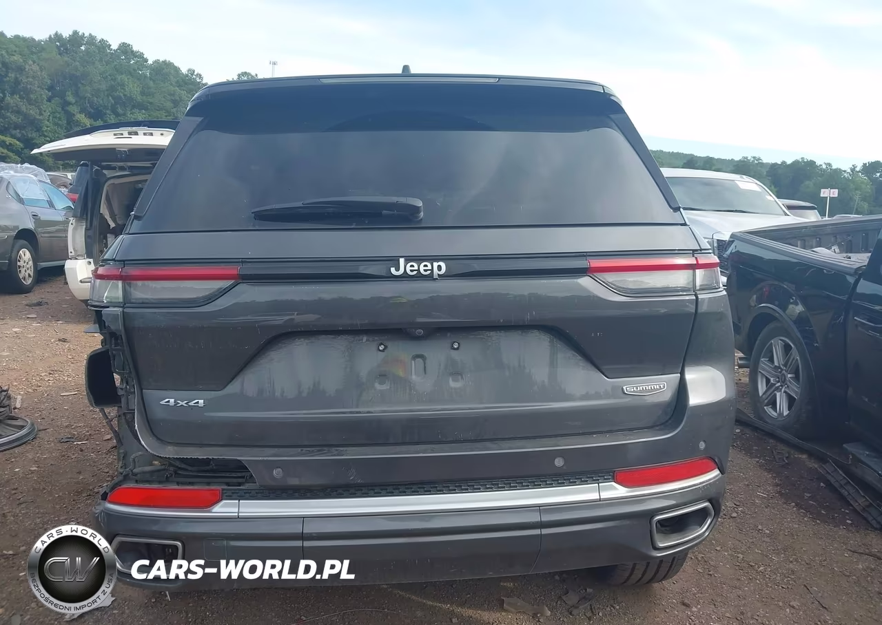 2022 Jeep Grand Cherokee Summit Reserve 4X4 VIN:1C4RJHET9N8510359 - 16
