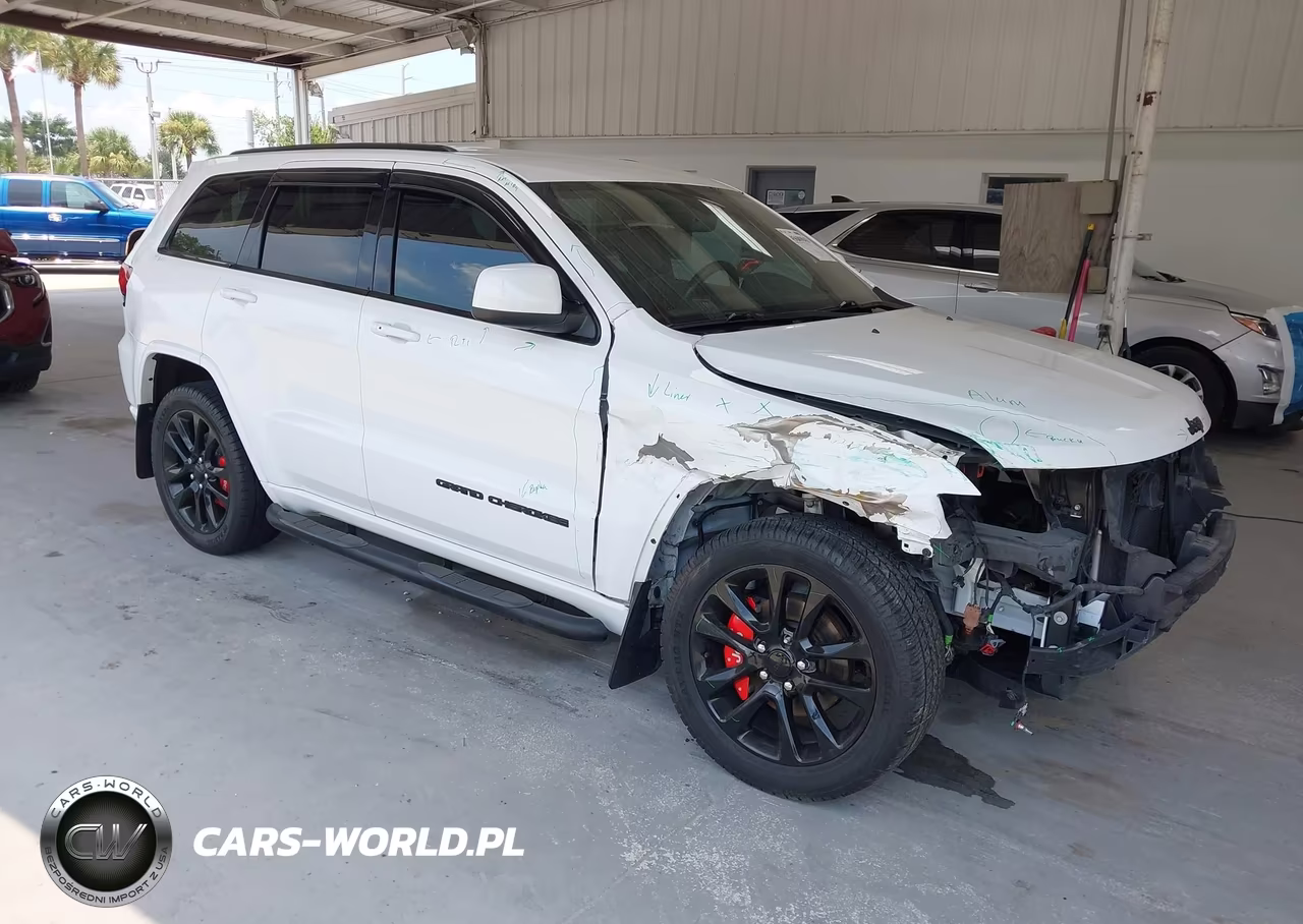 2020 Jeep Grand Cherokee Altitude 4X2 – zdjęcie 1 z 17