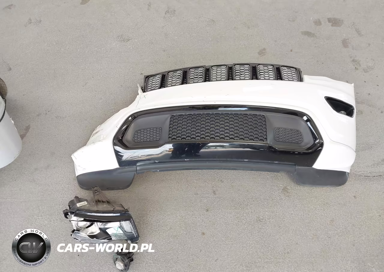 2020 Jeep Grand Cherokee Altitude 4X2 VIN:1C4RJEAG7LC145388 - 12
