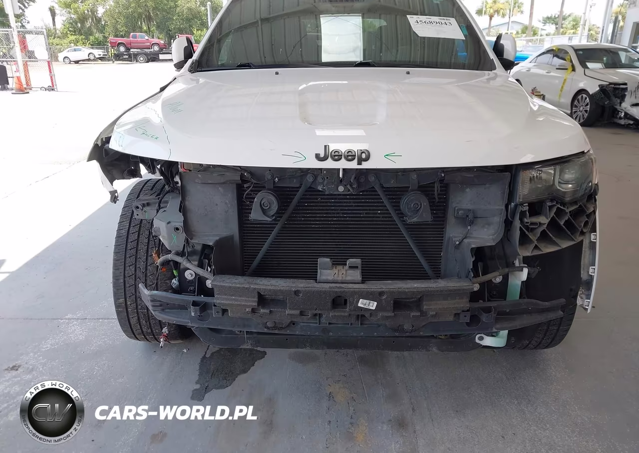 2020 Jeep Grand Cherokee Altitude 4X2 VIN:1C4RJEAG7LC145388 - 6