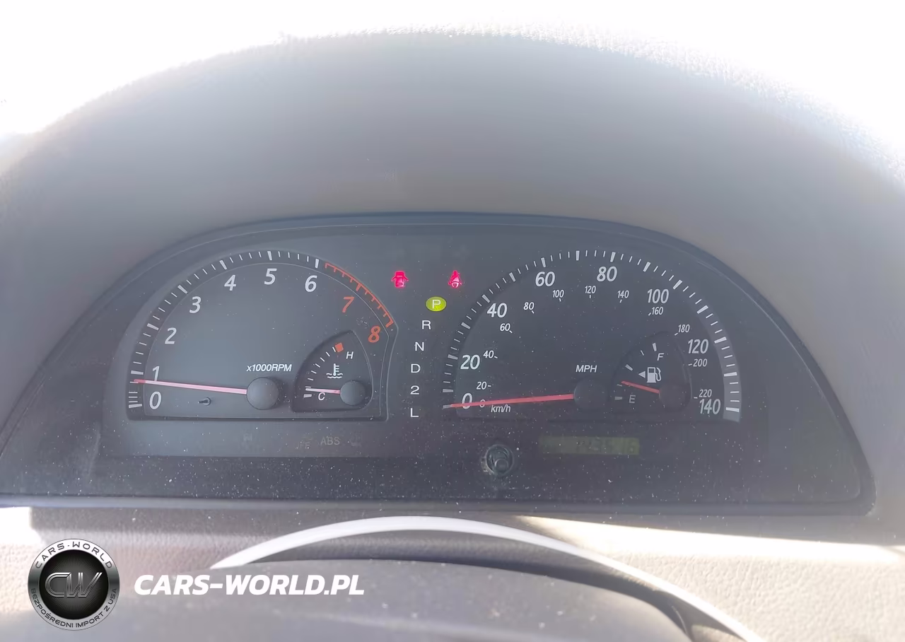 2003 Toyota Camry Xle VIN:JTDBE32K830238709 - 7