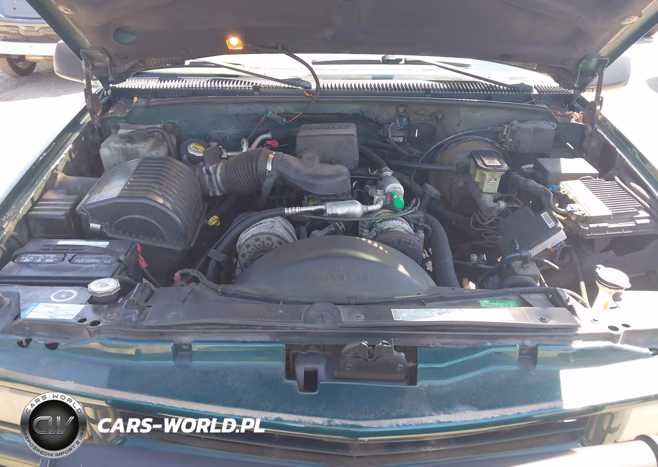 2000 Chevrolet Tahoe Z71 VIN:1GNEK13R1YR136927 - 10
