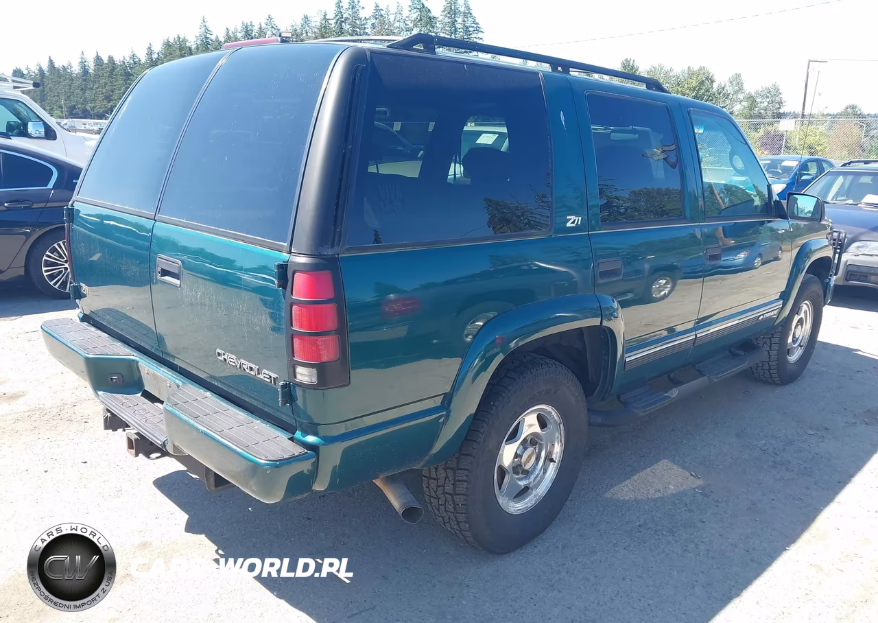 2000 Chevrolet Tahoe Z71 VIN:1GNEK13R1YR136927 - 4