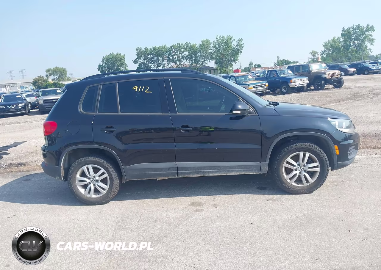 2017 Volkswagen Tiguan 2.0T-2.0T S VIN:WVGBV7AX3HW508210 - 12