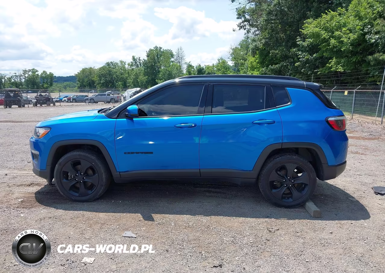 2018 Jeep Compass Altitude 4X4 VIN:3C4NJDBB2JT325228 - 15