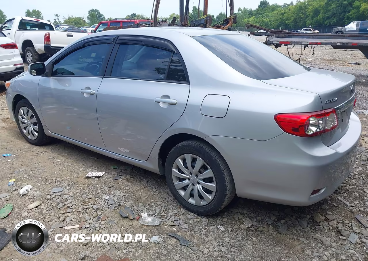 2012 Toyota Corolla Le VIN:2T1BU4EE2CC765388 - 3