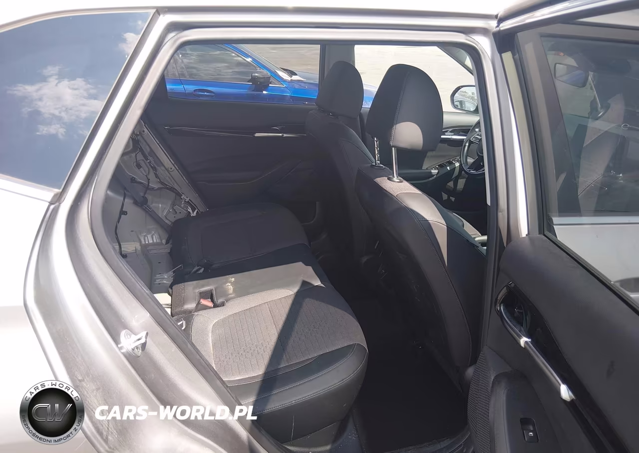 2022 Kia Seltos S VIN:KNDEUCAA3N7297119 - 8